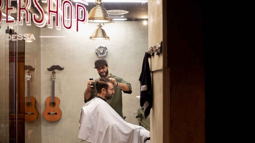 how much does it cost to open a barber shop