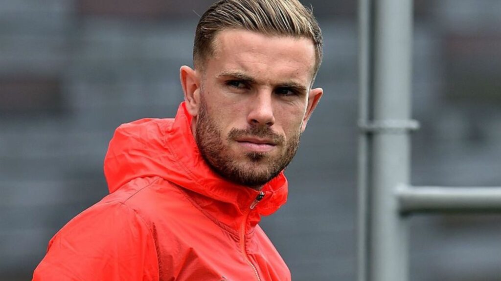 soccer player haircuts